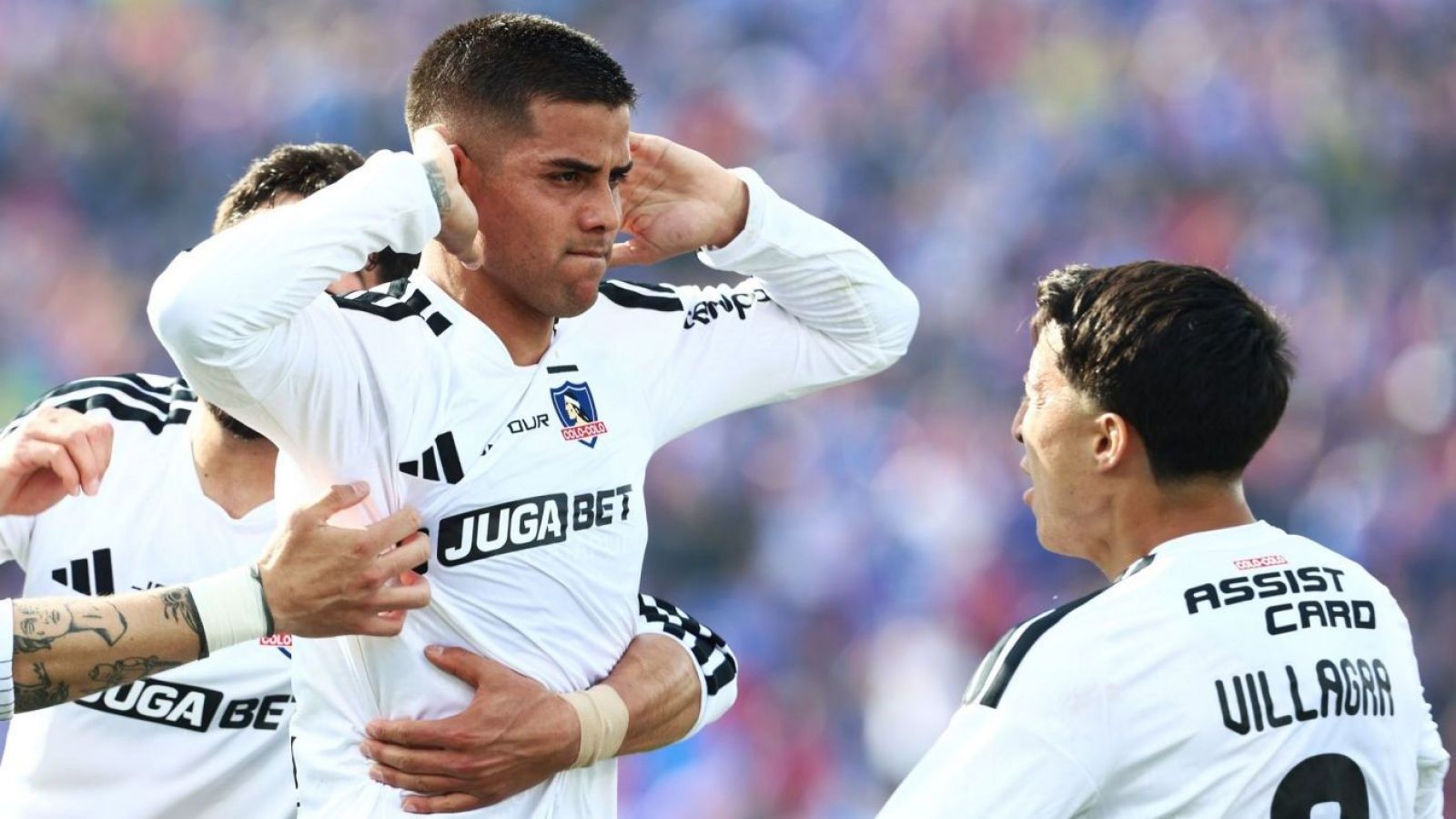 "Más de una calle": la serie de publicaciones de Colo Colo tras ganarle a Universidad de Chile
