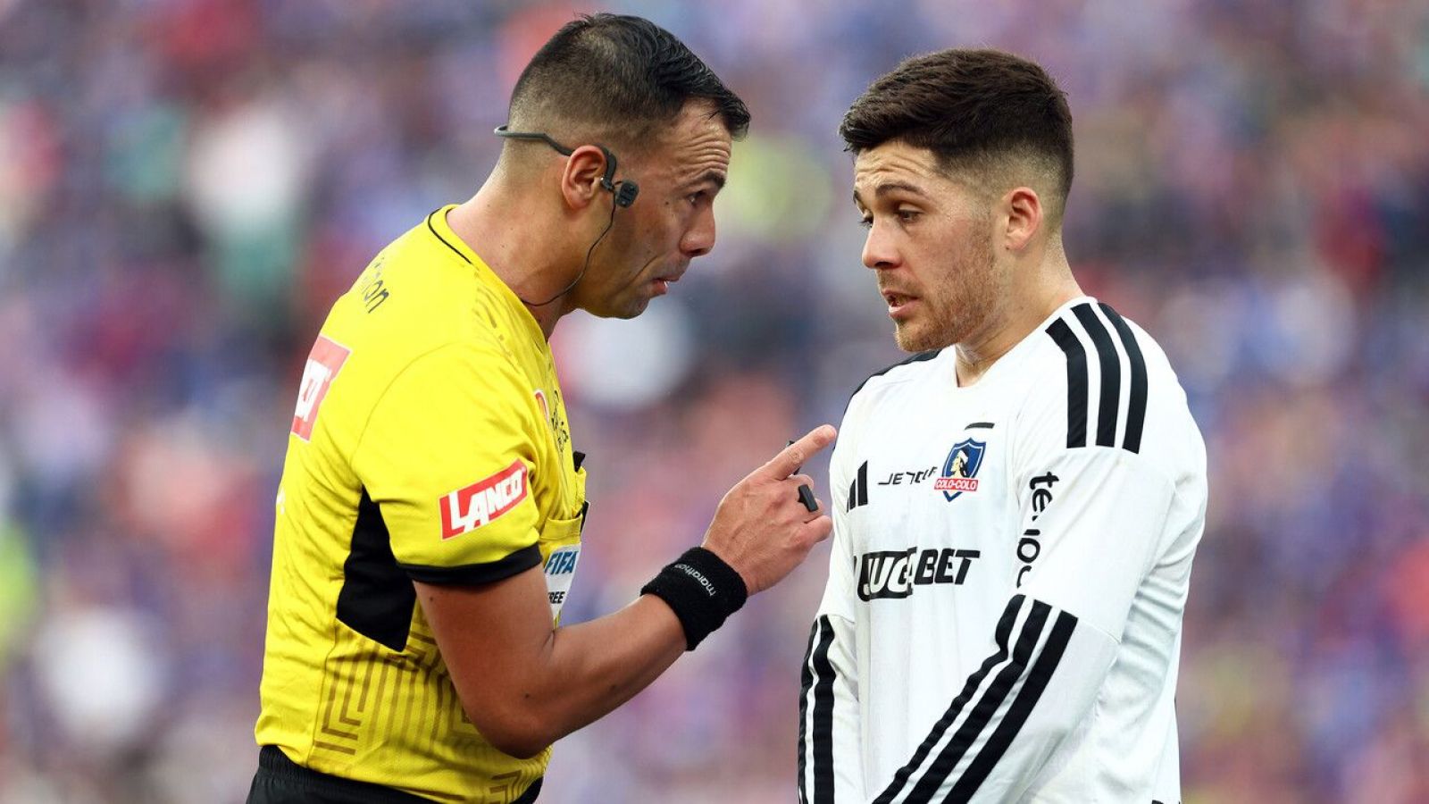 "Nadie la vio": La imagen más polémica del Superclásico entre la U y Colo Colo
