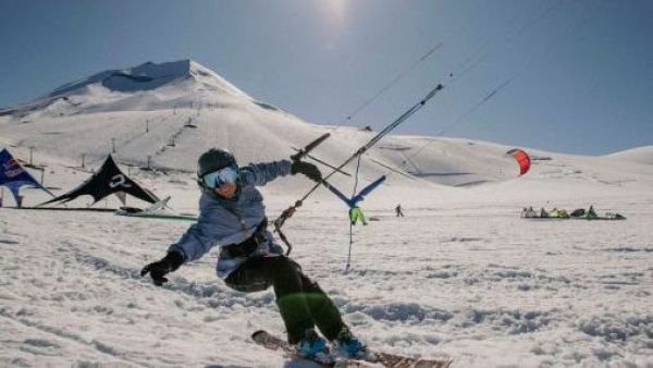 Show de velas, condiciones únicas y deporte: Así será el SnowKite Fest 2026
