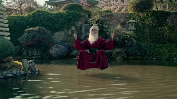 <p>Yuhui como monje en MasterChef Chile</p>¿Lo reconociste?: Revelan quién es el misterioso monje del spot de MasterChef Chile
