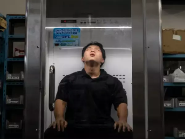 Refrigerador humano: la solución japonesa a la ola de calor