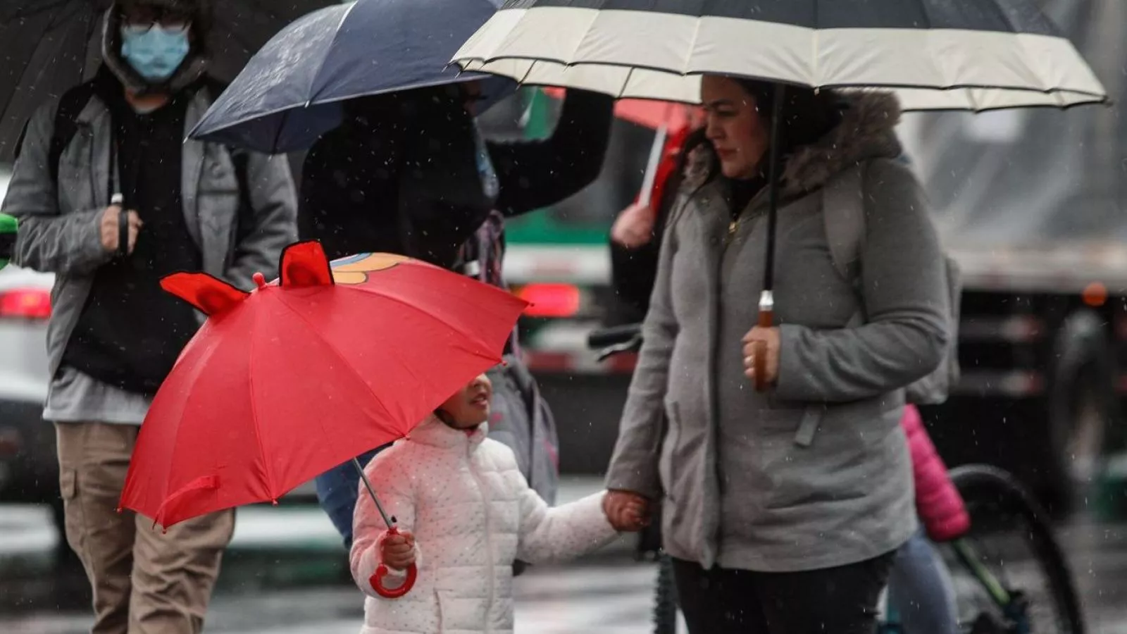 Nuevo sistema frontal dejará hasta 60 mm de lluvia en sectores de la zona central