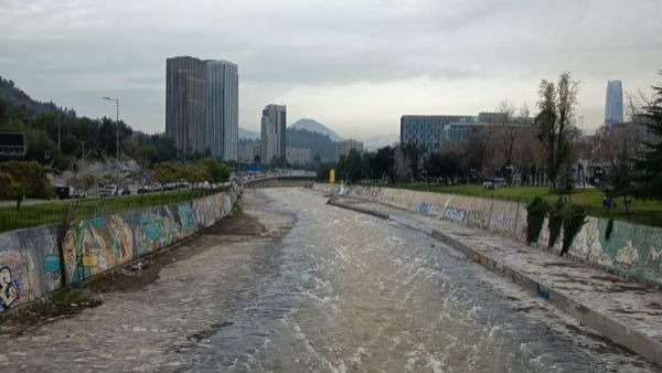 <p>¿A qué hora comenzará a llover este miércoles?</p>¿A qué hora comenzará a llover este miércoles?
