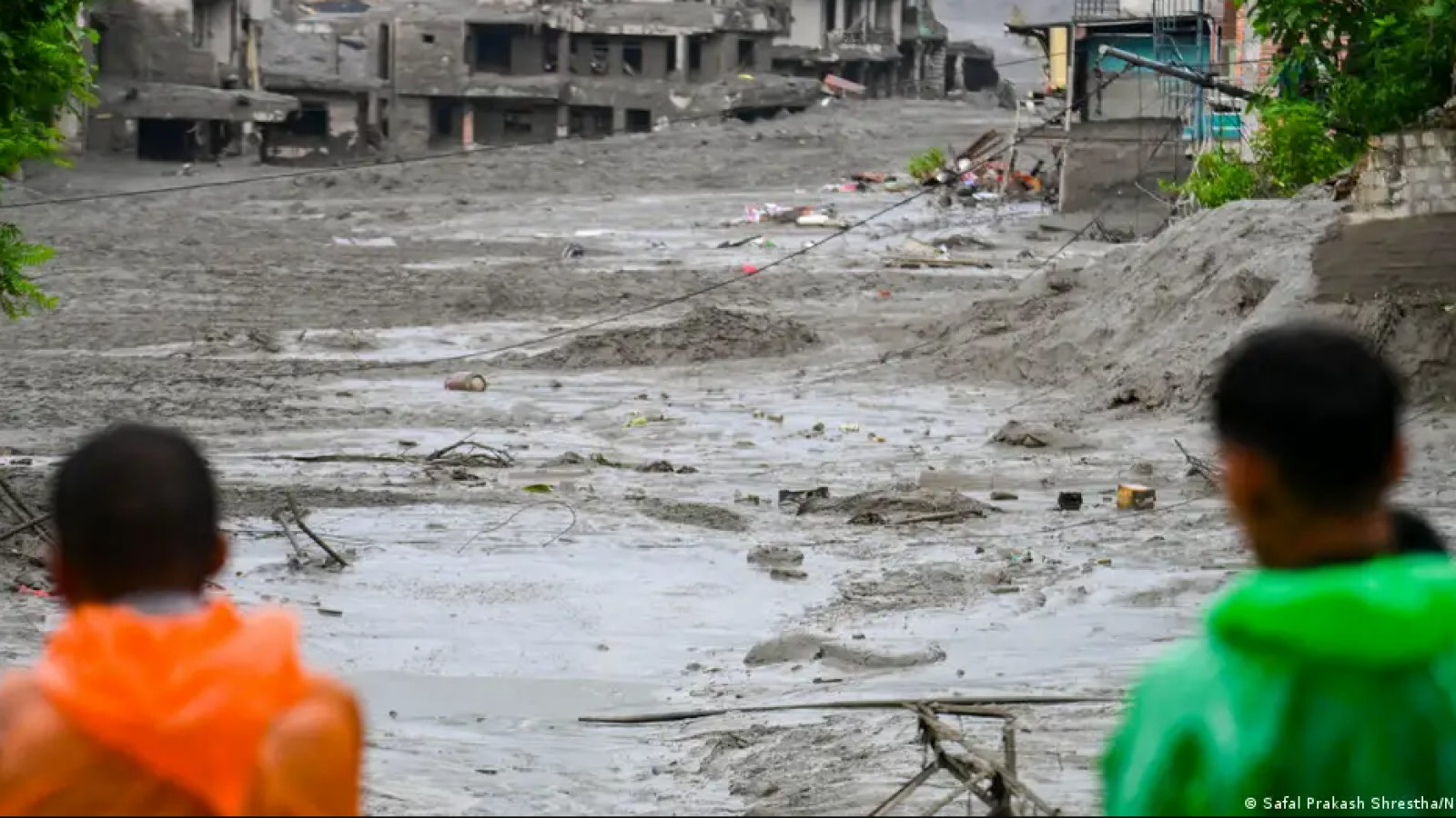 <p>Nepal: inundaciones dejan 160 muertos y 900 desaparecidos</p>
