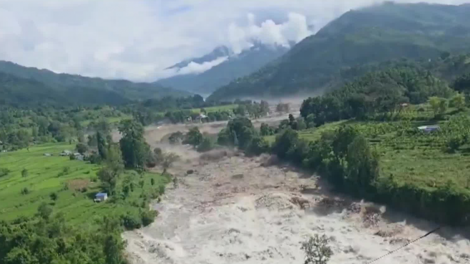 <p>353 muertos y más de 1.300 desaparecidos: ¿Qué provocó la tragedia en Nepal?</p>
