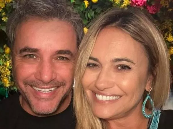 Douglas y Ana Sol Romero se habrían separado