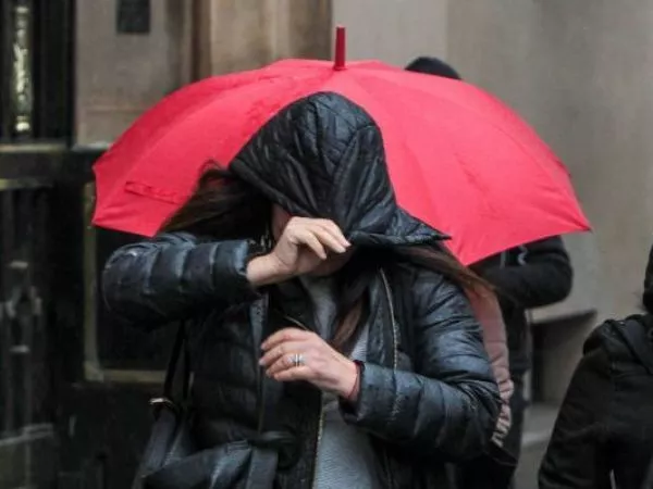 Lluvia en Santiago este jueves: ¿En qué sectores de la RM se esperan chubascos?