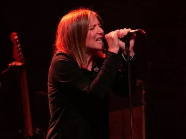 Beth Gibbons, la voz de Portishead, llegará a Chile por primera vez: Fecha, lugar y entradas