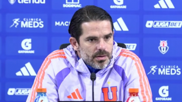 "No busquemos problemas": Gago descarta un quiebre con Charles Aránguiz y opina sobre el "Caso Correa"
