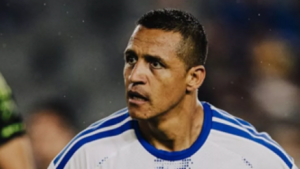 "Avisen cuando entre": Alexis Sánchez es suplente ante Inter Miami y así reaccionaron los hinchas
