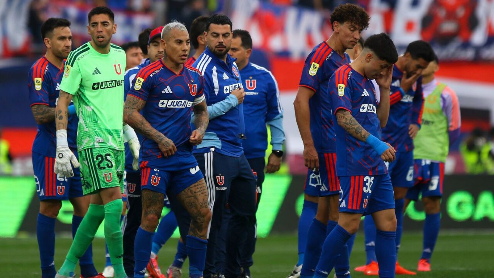 "Ojalá se lo lleven rápido": Hinchas de la U sorprendidos con noticia de TyC Sports
