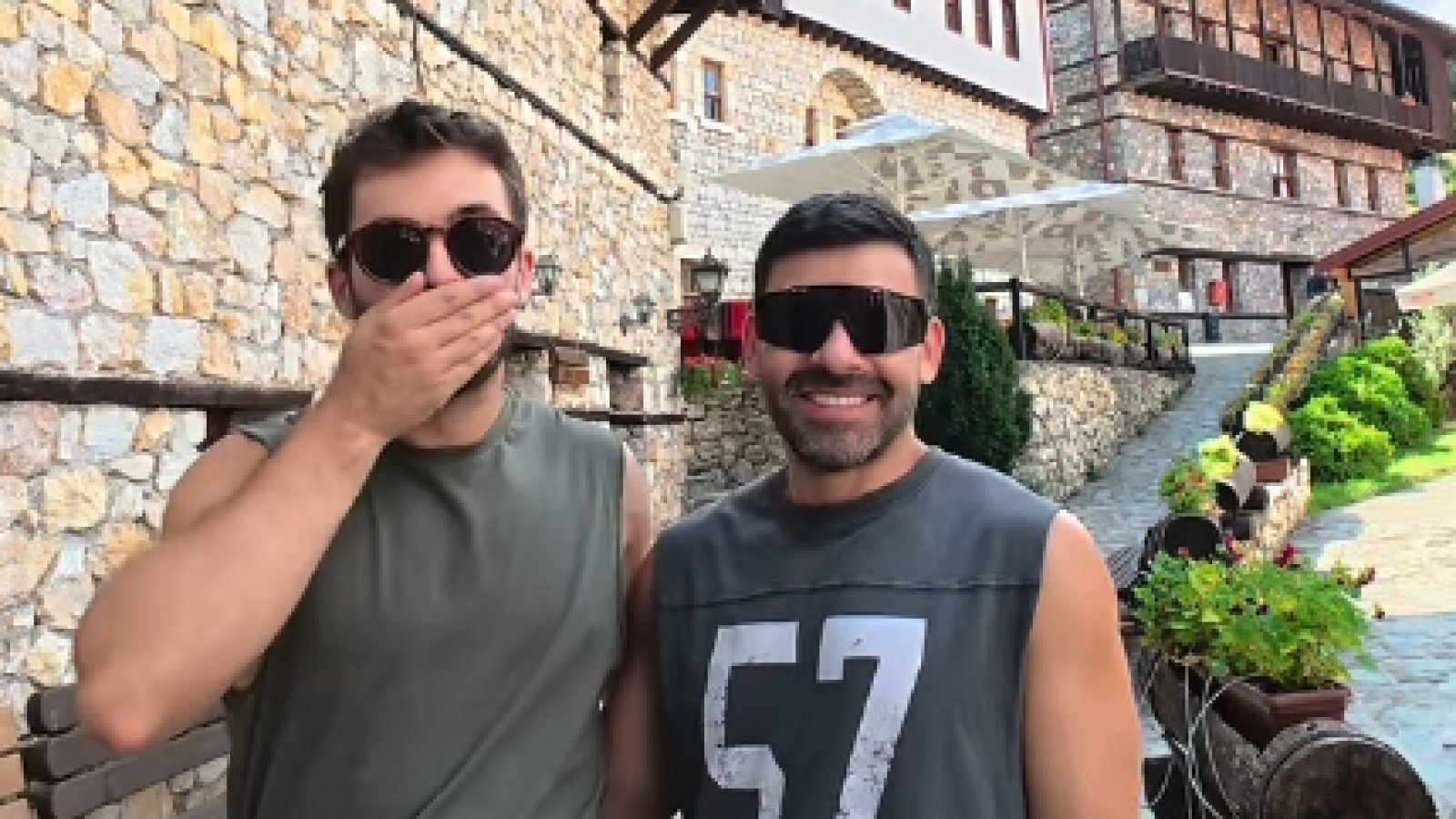 "El país más...": Periodista revela haber sufrido amenazas de muerte junto a su pareja en Europa
