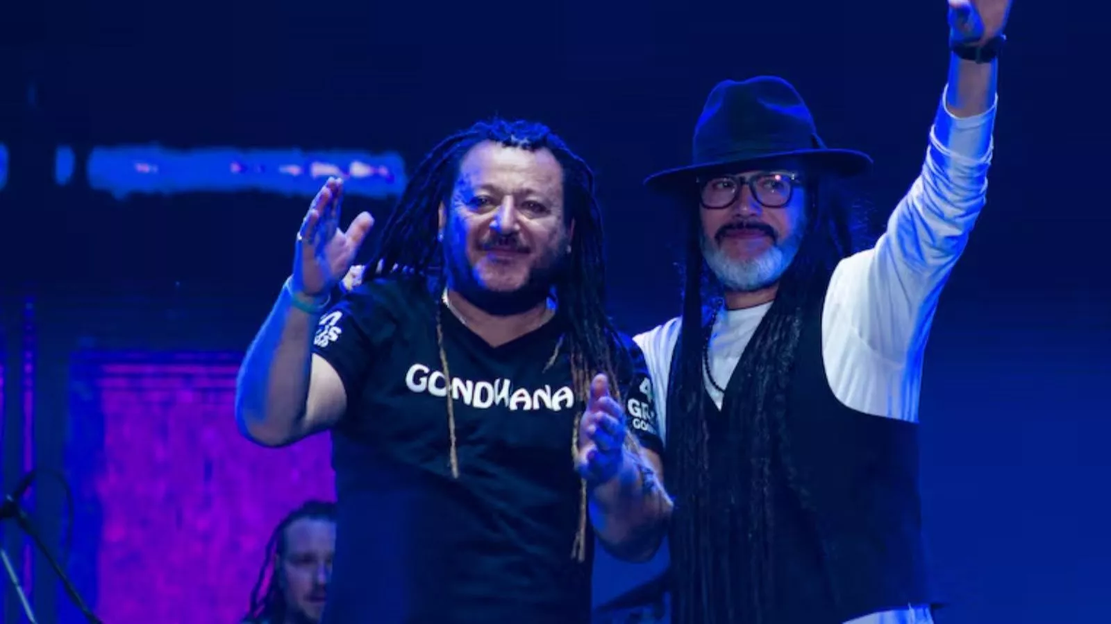 Tras 23 años: Gondwana y Quique Neira preparan esperado reencuentro en Chile