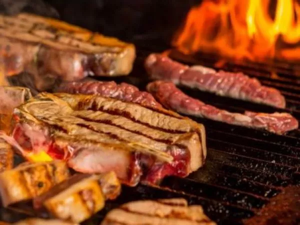 Los secretos mejor guardados de la parrilla dieciochera: las claves de oro para un asado perfecto