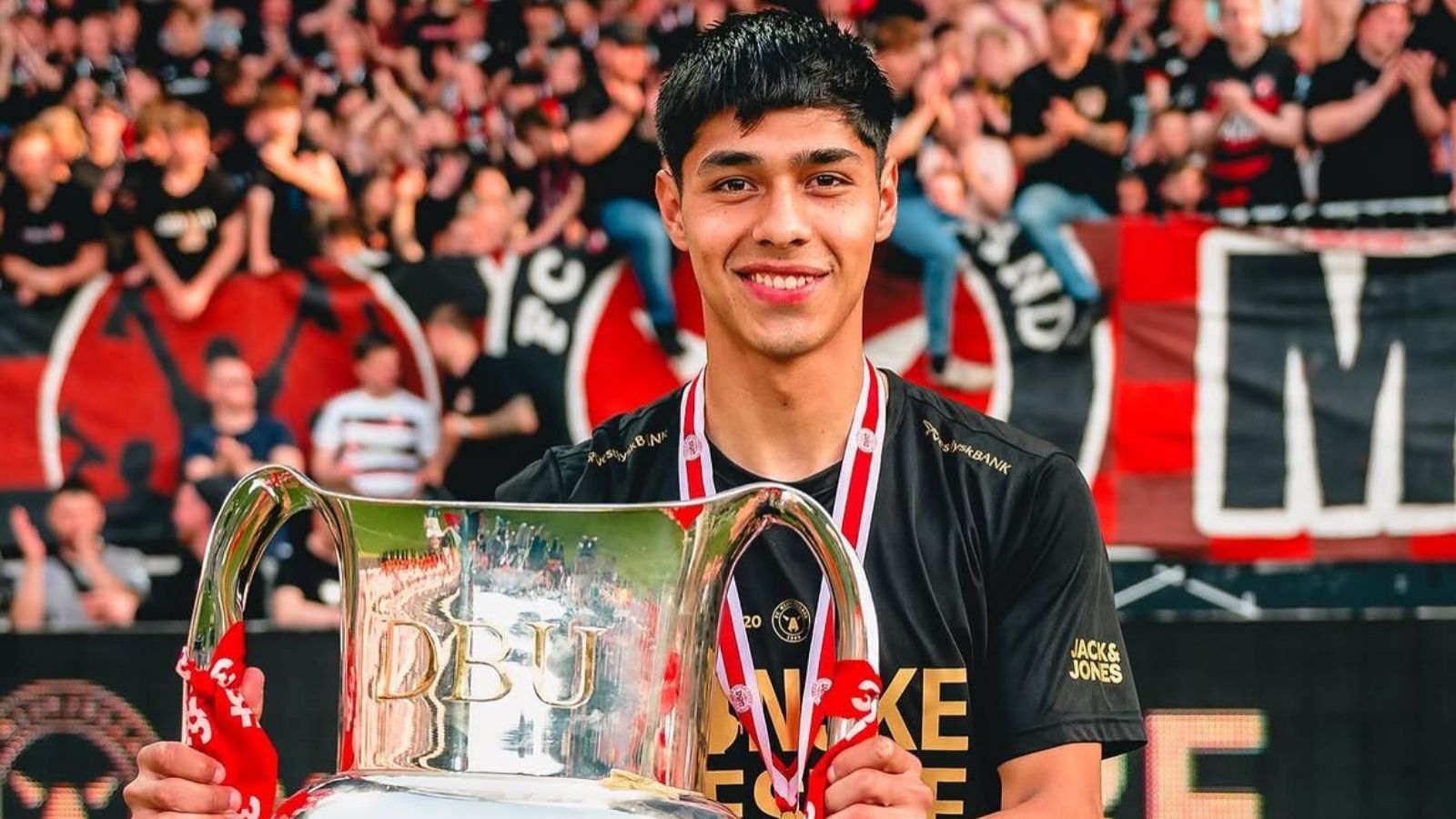 Así quedó el Instagram de Crystal Palace ante inminente fichaje de Darío Osorio
