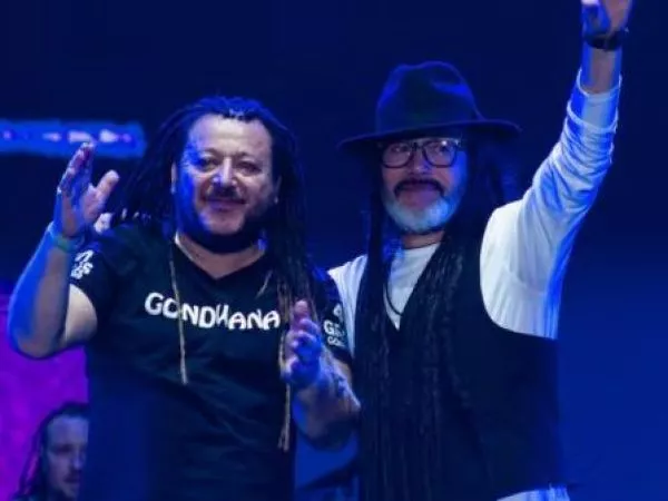 Tras 23 años: Gondwana y Quique Neira preparan esperado reencuentro en Chile