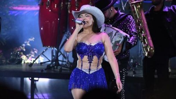 Alanys Lagos anuncia su primer Teatro Caupolicán: "Quiero que ustedes sean parte"
