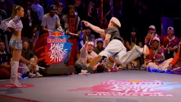 Este sábado sigue la final nacional del Red Bull Dance Your Style por TVN