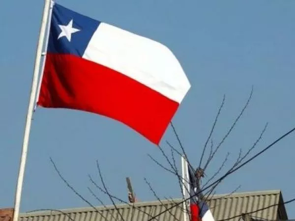 Fiestas Patrias 2026: ¿cómo se debe poner correctamente la bandera chilena?