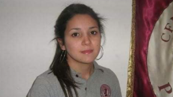 <p>A 18 años de su desaparición: hombre confiesa presunto asesinato de Mariana Sepúlveda</p>A 18 años de su desaparición: hombre confiesa presunto asesinato de Mariana Sepúlveda
