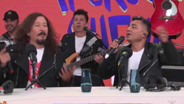 Amerikan Sound hace bailar a todos al ritmo de "Haciendo el amor"
