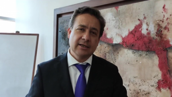 <p>¿Quién es el exfiscal detenido por secuestro extorsivo?</p>¿Quién es Vinko Fodich, exfiscal detenido por secuestro extorsivo?
