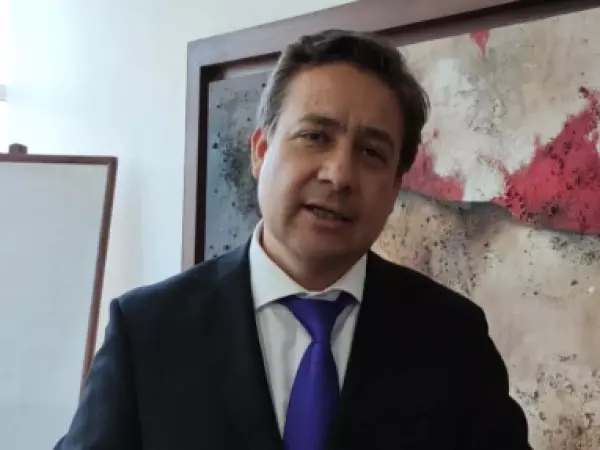 ¿Quién es el exfiscal detenido por secuestro extorsivo?