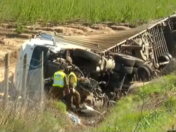 Fatal accidente en San Javier: dos personas mueren tras colisión frontal entre camiones