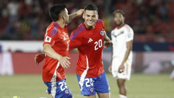 Serán ida y vuelta: La Roja confirma partidos amistosos contra Colombia
