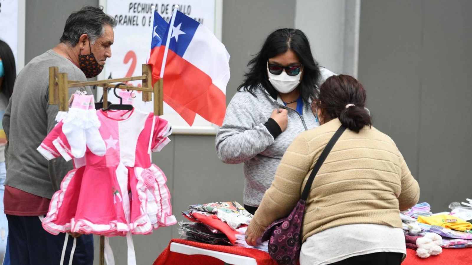 <p>18 y 19 de septiembre: estos son los comercios y servicios que sí podrán atender público</p>
