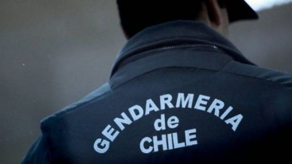 <p>Reo muere tras sufrir agresión al interior de la cárcel de Quillota</p>Reo muere tras sufrir agresión al interior de la cárcel de Quillota
