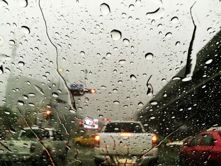 Río atmosférico categoría 4 llegará a Chile: estas son las regiones y los días con lluvias más intensas

