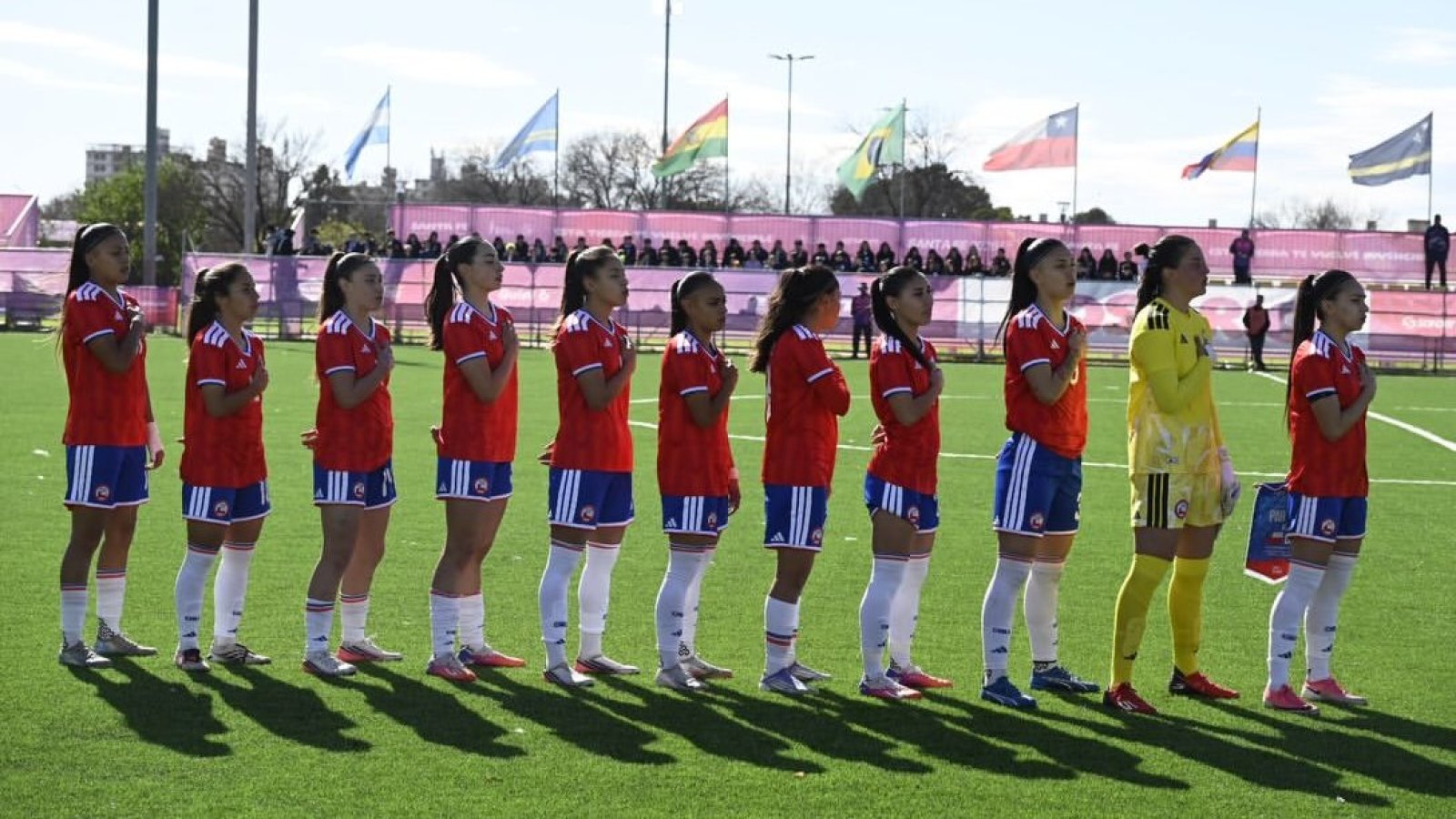 Emotivo momento: La Roja Femenina cantó el Himno a capela antes de la gran final
