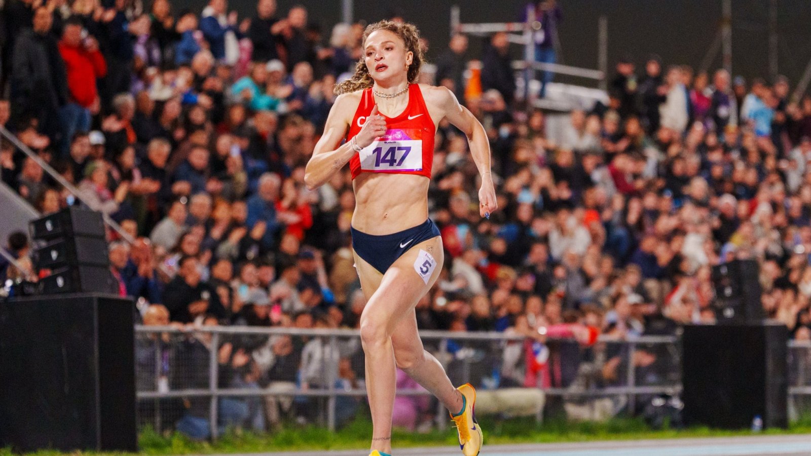 Martina Weil arrasa en 400 metros planos y logra medalla de oro para Chile en Suramericanos
