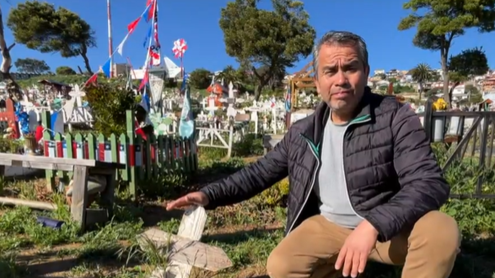 <p>El drama de Rodrigo: lleva 4 años "muerto" y está vivo</p>
