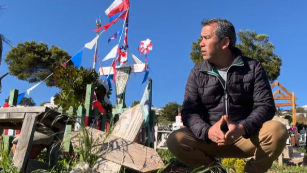 “Estoy vivo”: hombre fue declarado muerto y descubrió una tumba con sus datos en Valparaíso