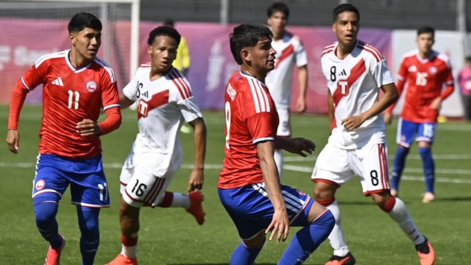 Perú repite la fórmula y deja sin medalla de bronce a la Roja Sub 20 en los Juegos Suramericanos Santa Fe 2026
