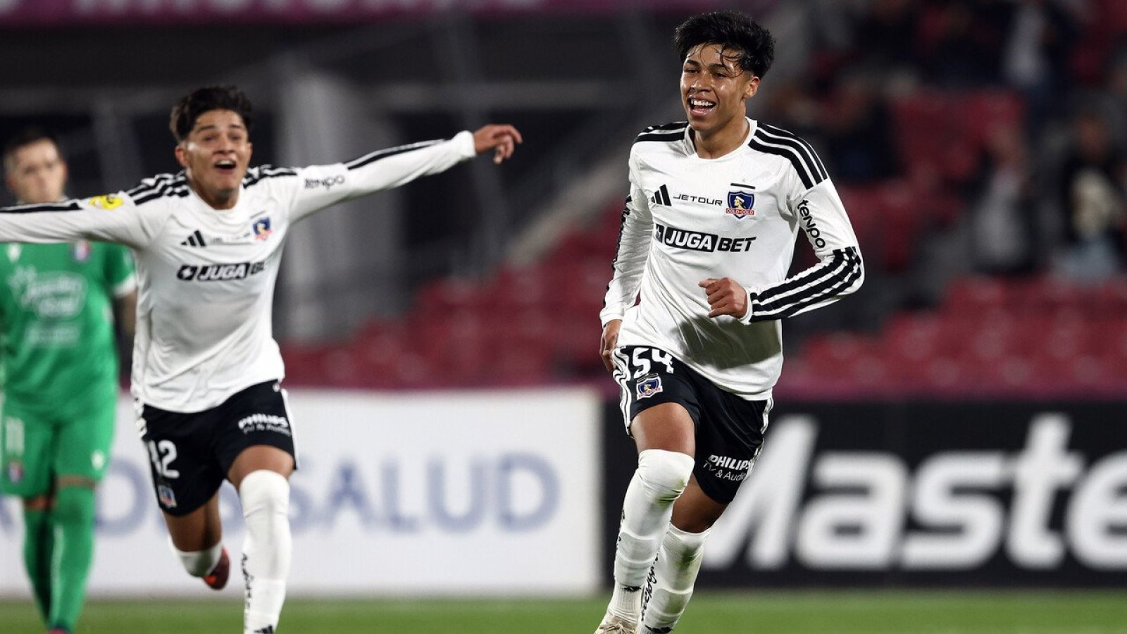 Con tan sólo 18 años y es héroe en Colo Colo: Le da triunfo ante Audax y lo clasifica a cuartos de Copa Chile
