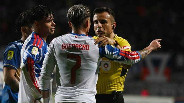 "Se pasaron tres pueblos": tenso cruce de declaraciones entre Everton y Universidad de Chile tras incidentes
