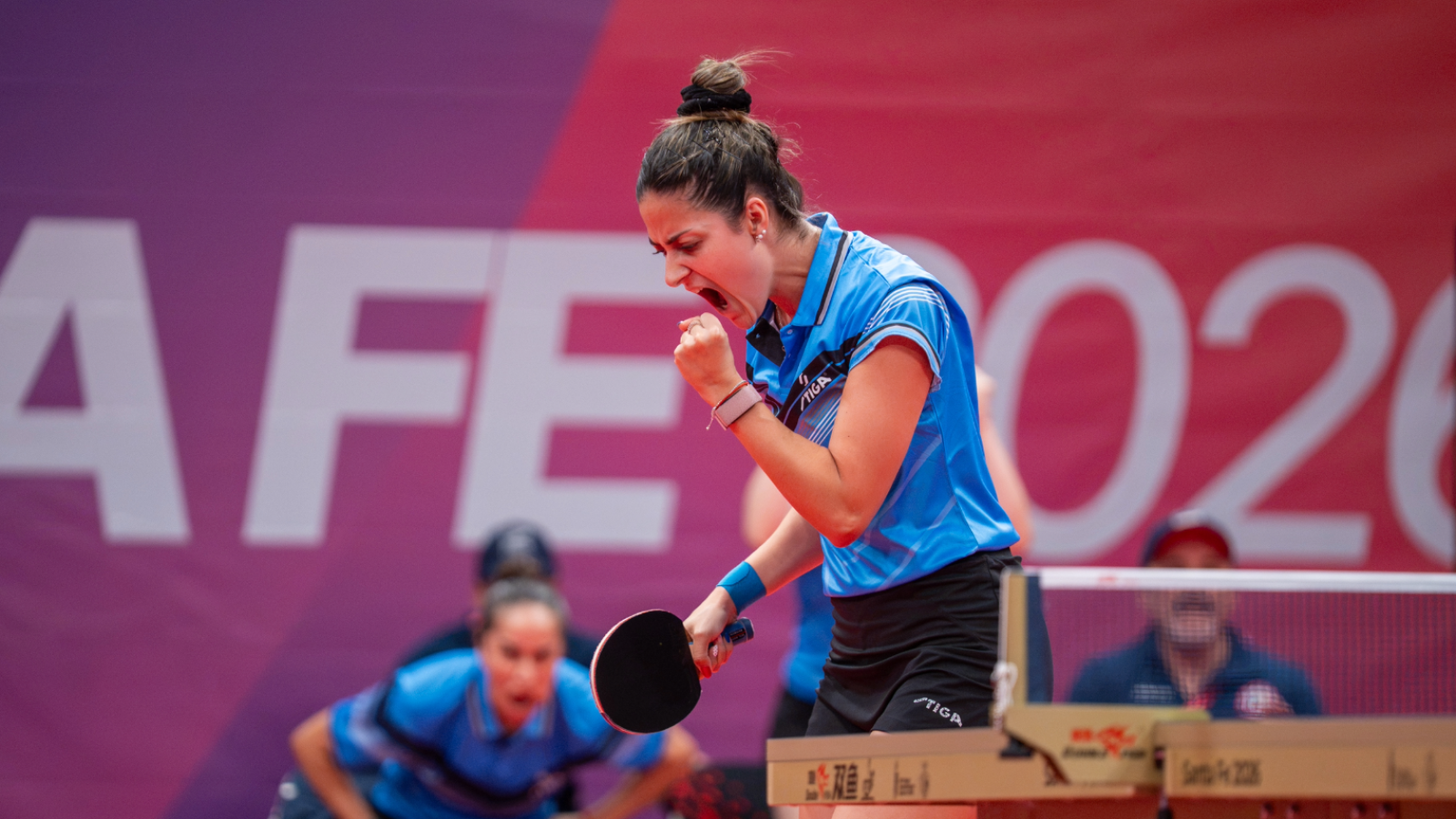 Equipo femenino de tenis de mesa barre a Brasil por 8-0 y le da un nuevo oro a Chile
