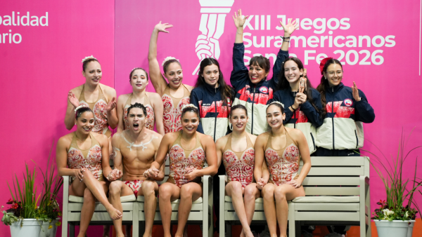 La emoción de Maca Vial y Chloé Plaut tras lograr histórica medalla en Natación Artística