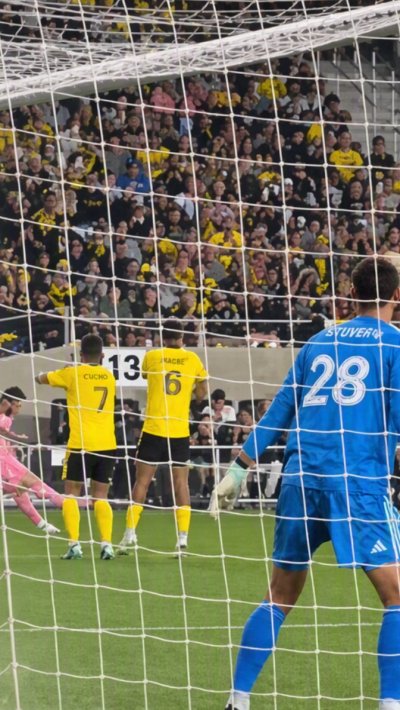 ¡Increíble! Tiro libre de Messi hizo recordar el “gol imposible” del "Mortero" Aravena por Chile