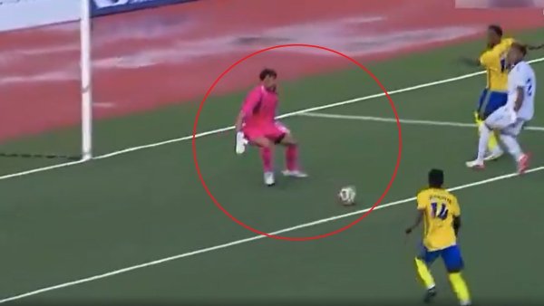 Ya es viral: el nuevo error de Vozinha en derrota de Cabo Verde que causa preocupación en Colo Colo