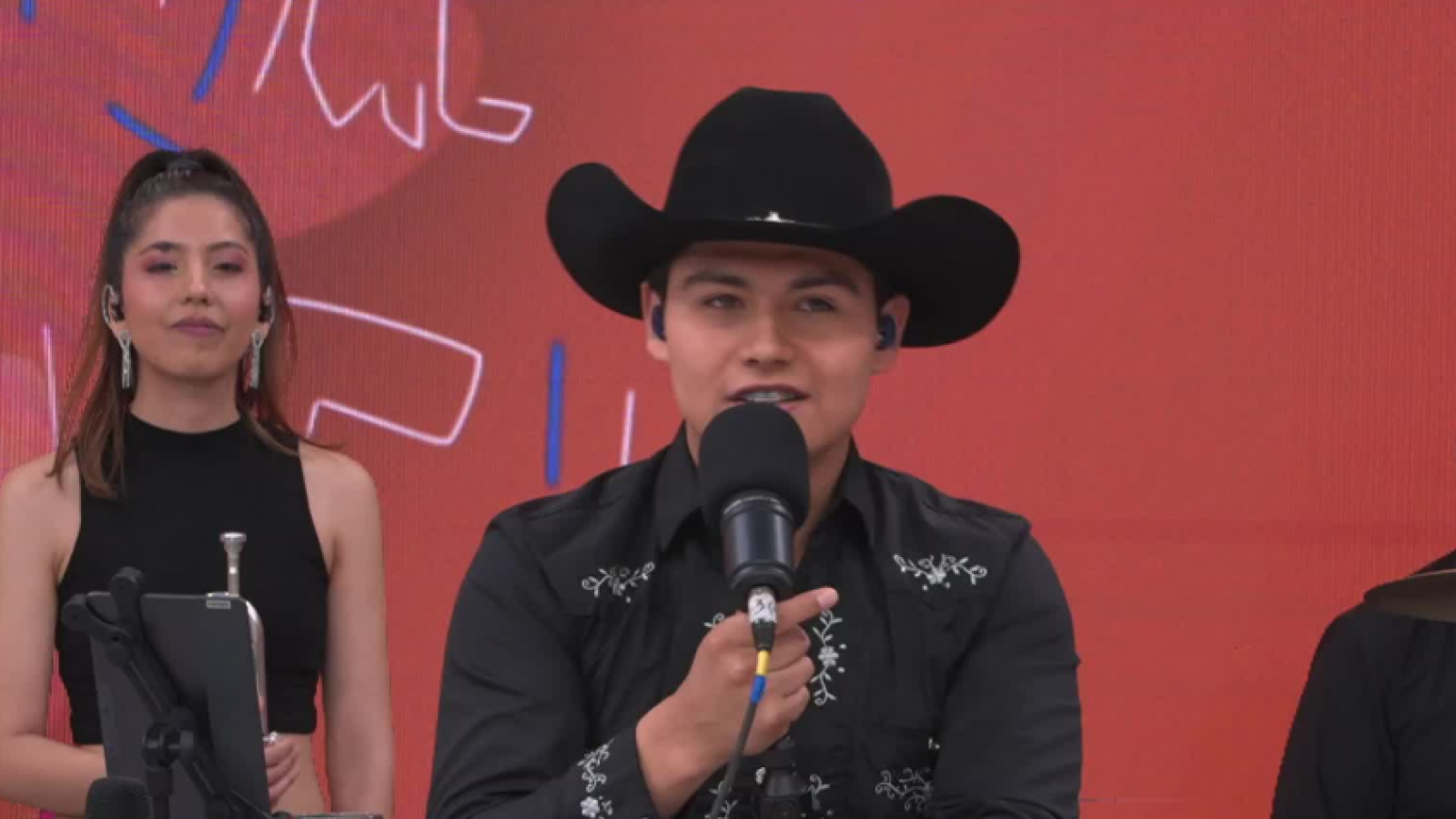 "Marca un antes y un después": Ignacio Ormazábal tras firmar con Sony Music Chile
