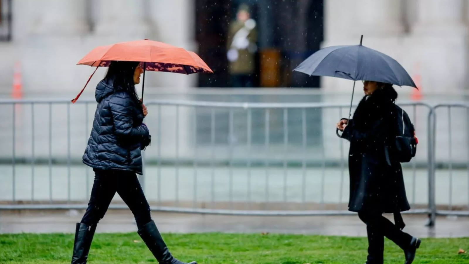 <p>Lluvia en la zona central </p>
