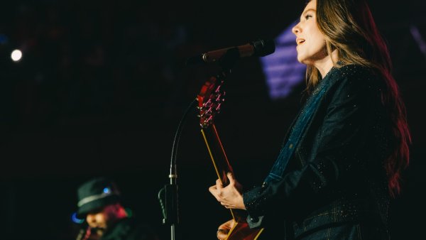 En medio de su separación: Jesse & Joy deslumbran en Chile con el primer show de “El Despecho Tour”