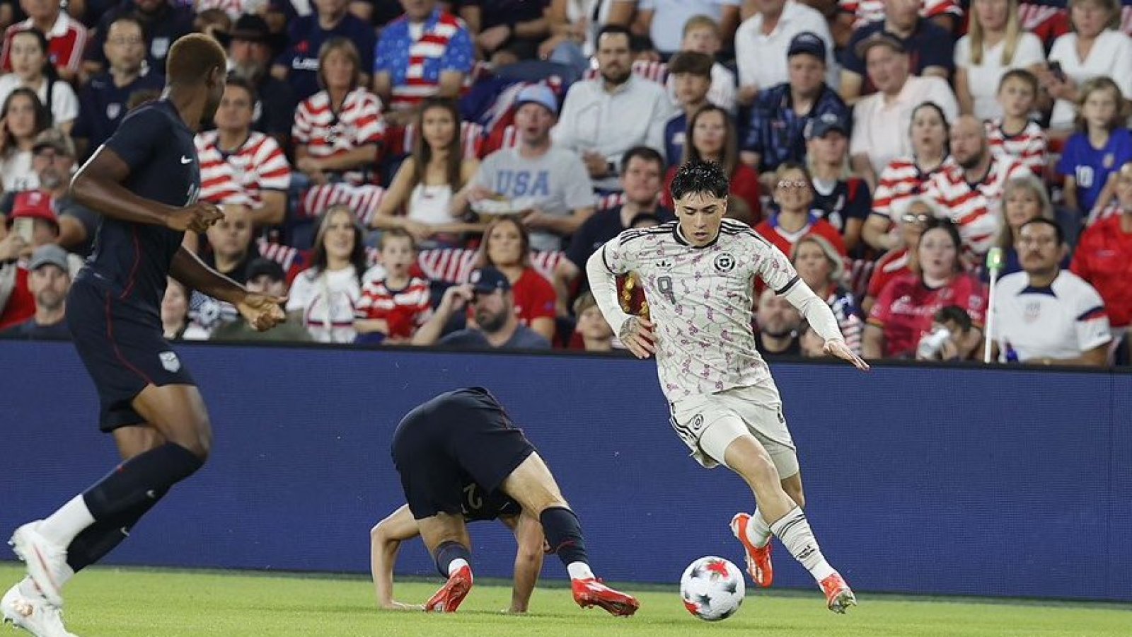¿Cuándo juega Chile? Hora del partido amistoso de La Roja vs México
