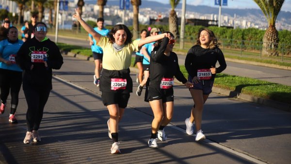 ¿Vas a correr el Maratón de Viña 2026? Prepara tu cuerpo con estos consejos