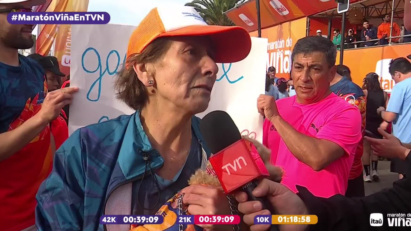 "Yo esto lo vivo como una fiesta hermosa": La historia que emocionó a todos tras la Maratón de Viña
