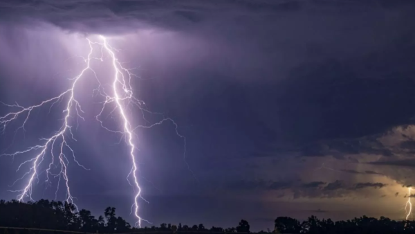 Alerta Temprana en la RM: Senapred advierte por probables tormentas eléctricas y riesgo de aluviones